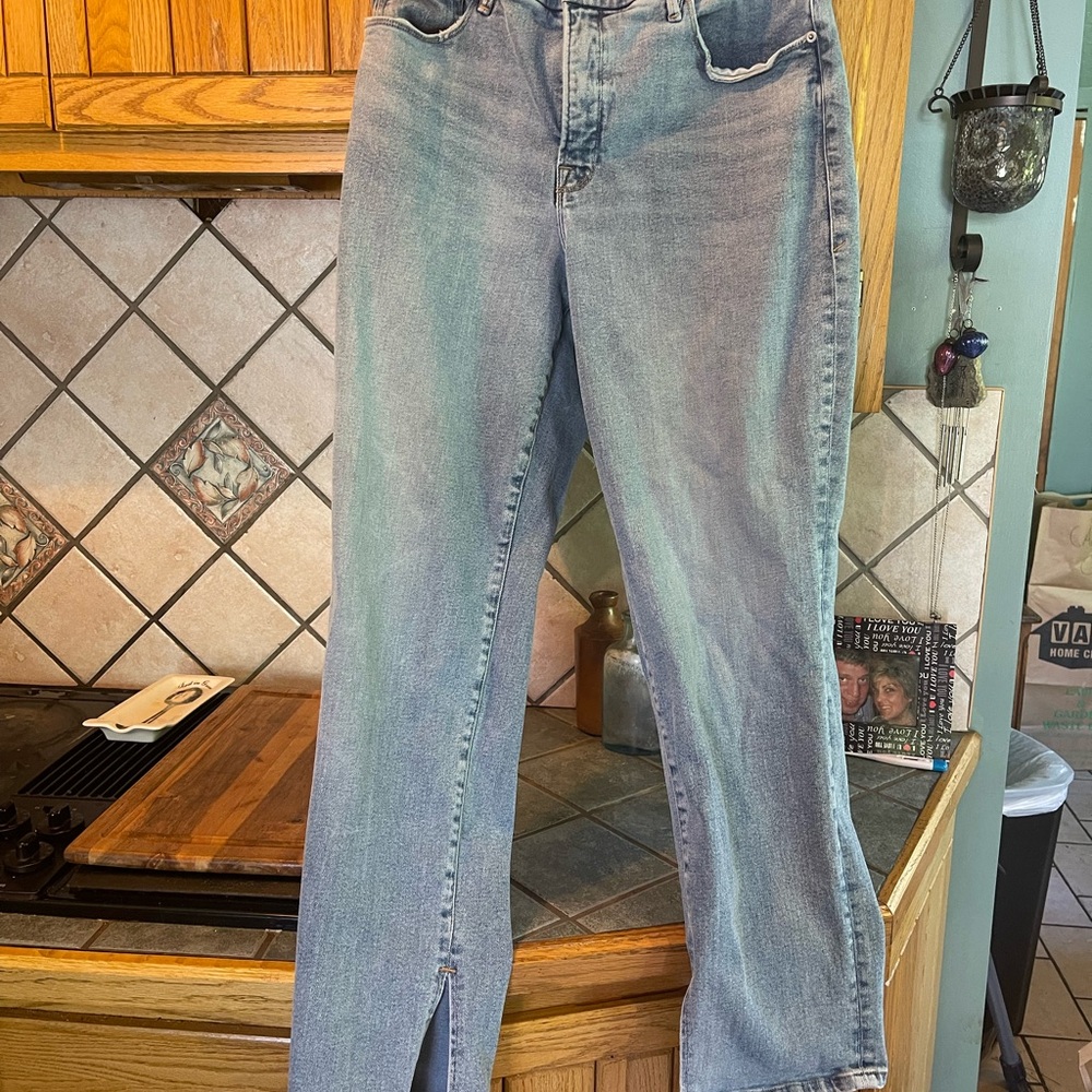 Good American Blue Straight Leg Jeans size 15
